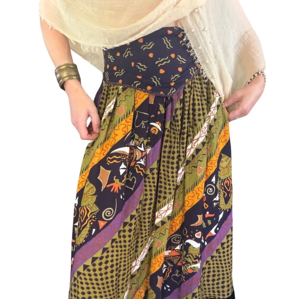 True Vintage 90s Boho Whimsy Midi Skirt - Picture 8 of 12